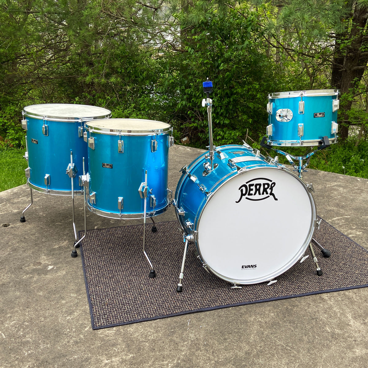 Pearl 70s Fiberglass 4pc kit - AsulPearl 70s Fiberglass 4pc kit - Asul  