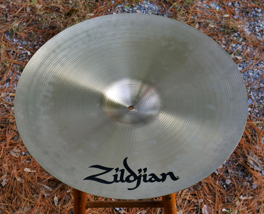 Zildjian Avedis 20" Medium Ride 2630 grams