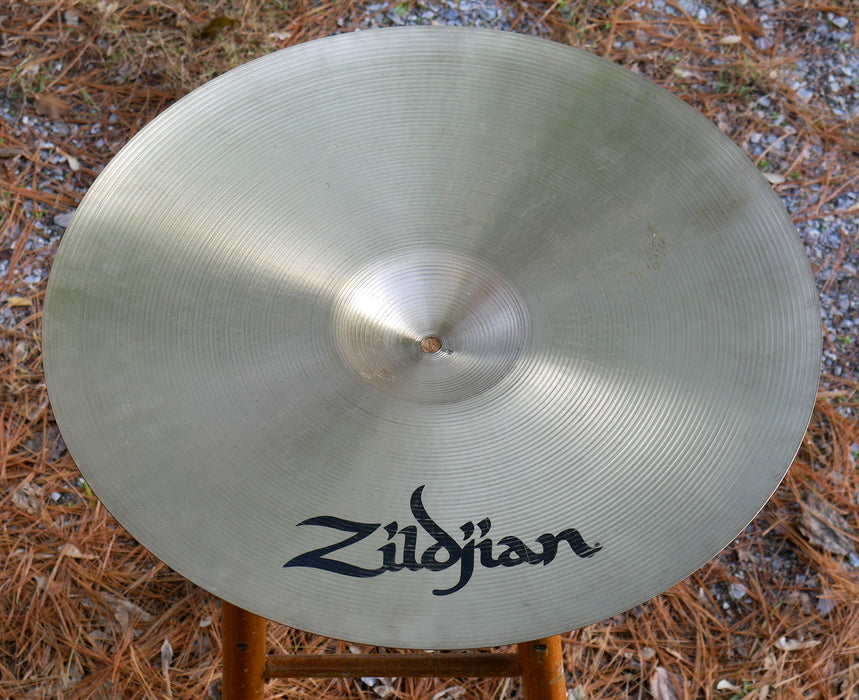 Zildjian Avedis 20" Medium Ride 2688 grams